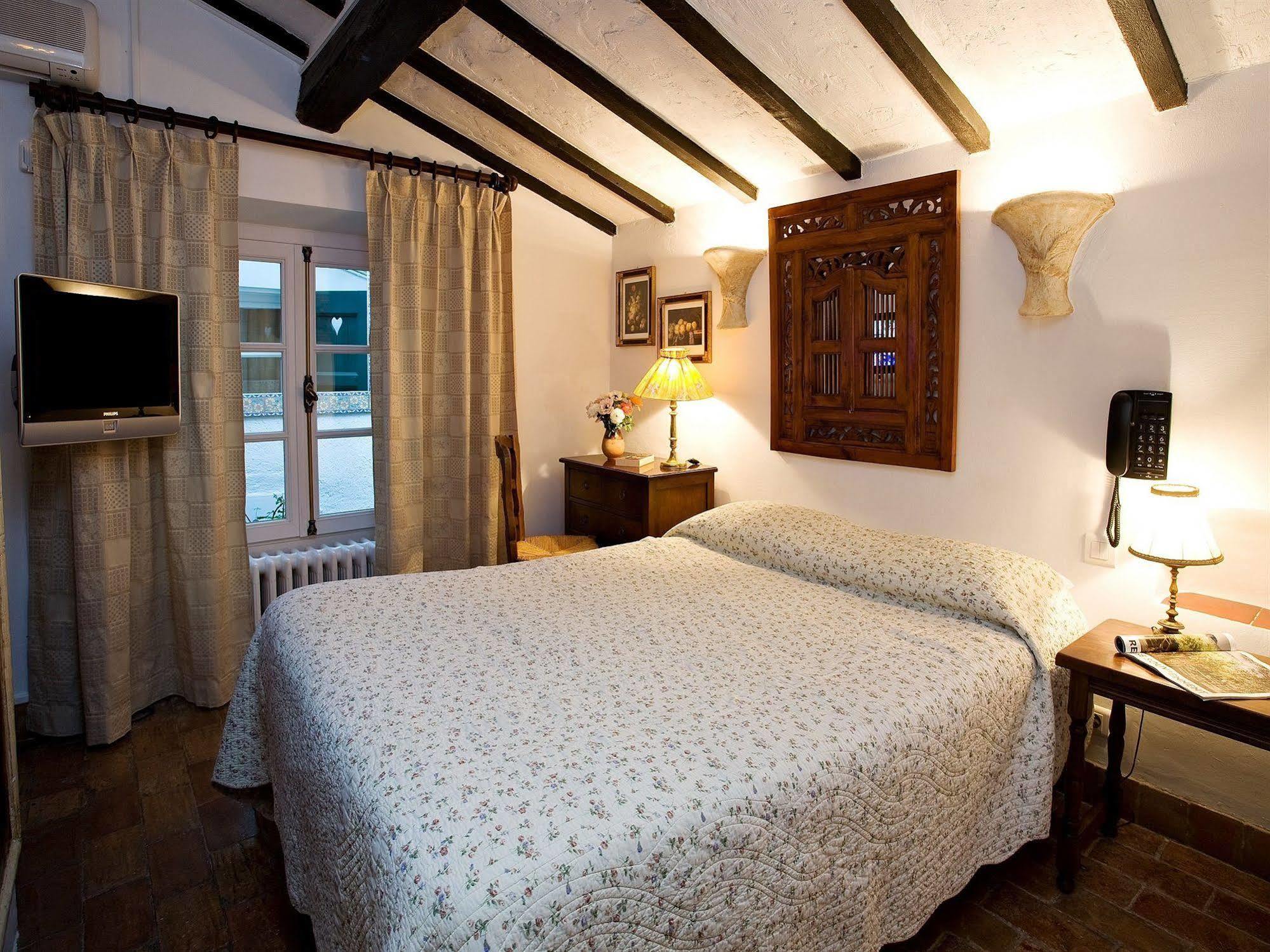 Le Hameau Hotel Saint-Paul-de-Vence Ngoại thất bức ảnh